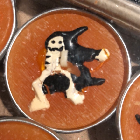 NWT (4 boxe) Halloween Tea Light candles - Picture 6 of 7